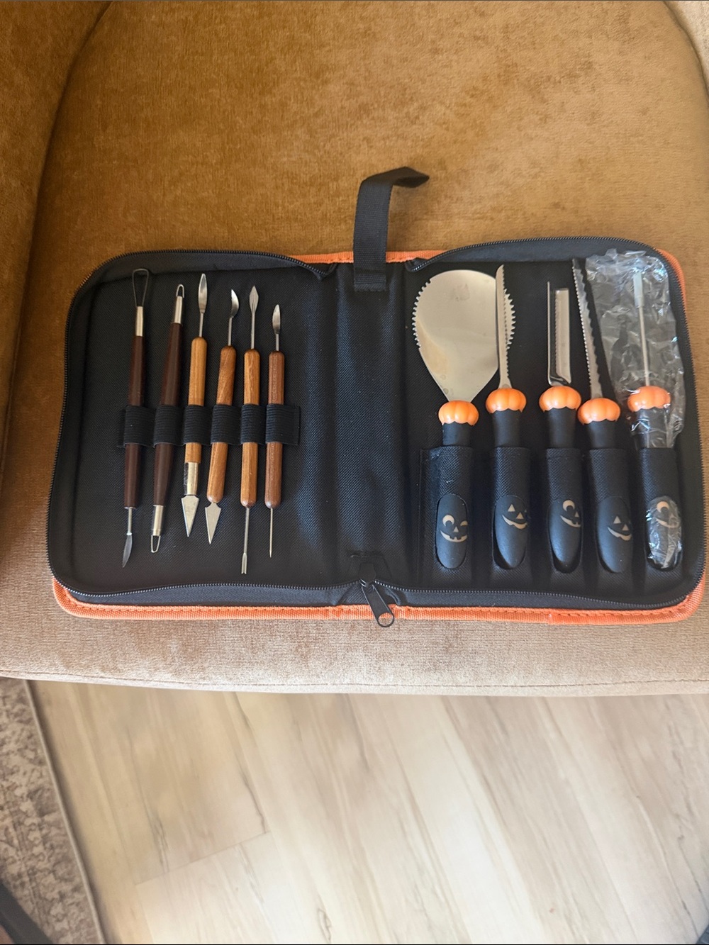 Pumpkin-Accent Carving and Clay Sculpting Tool Kit - Orange & Black